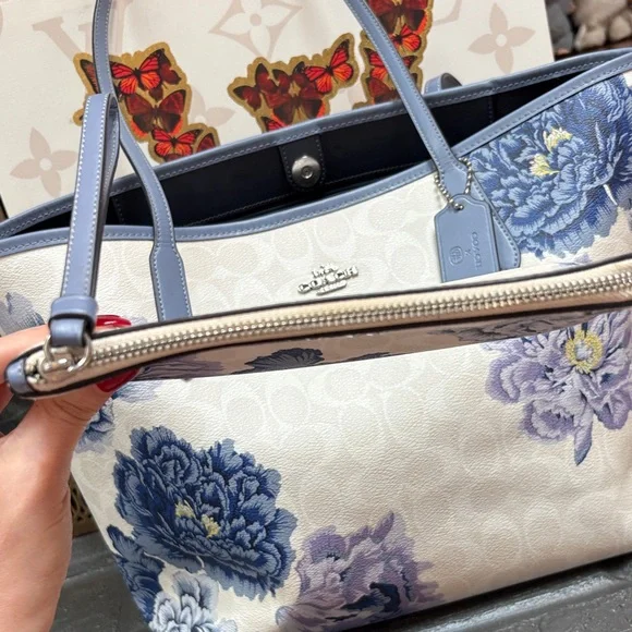 Coach Floral Periwinkle Reversible Tote and Wallet - Picture 7 of 17